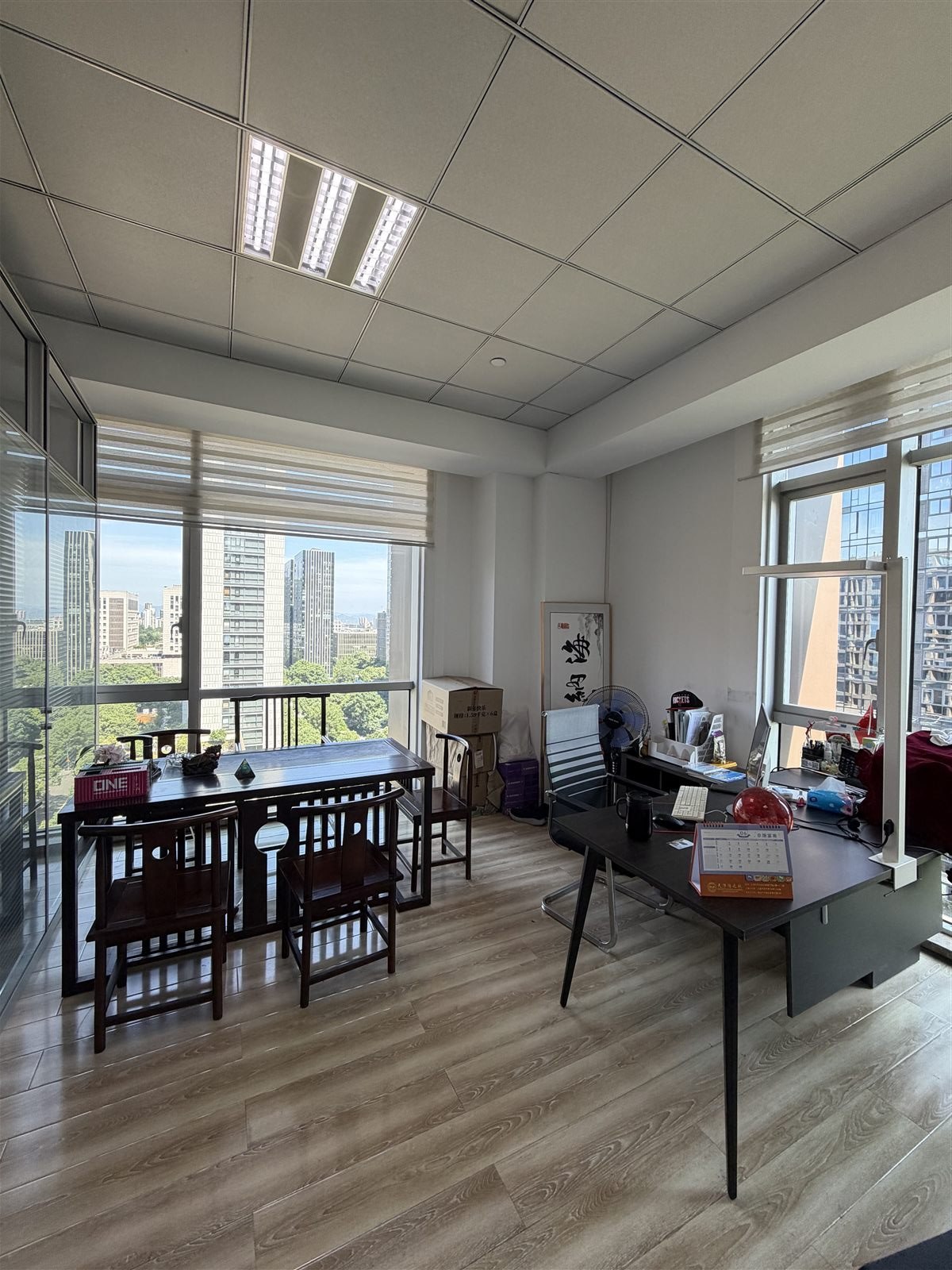 JMR office meeting area